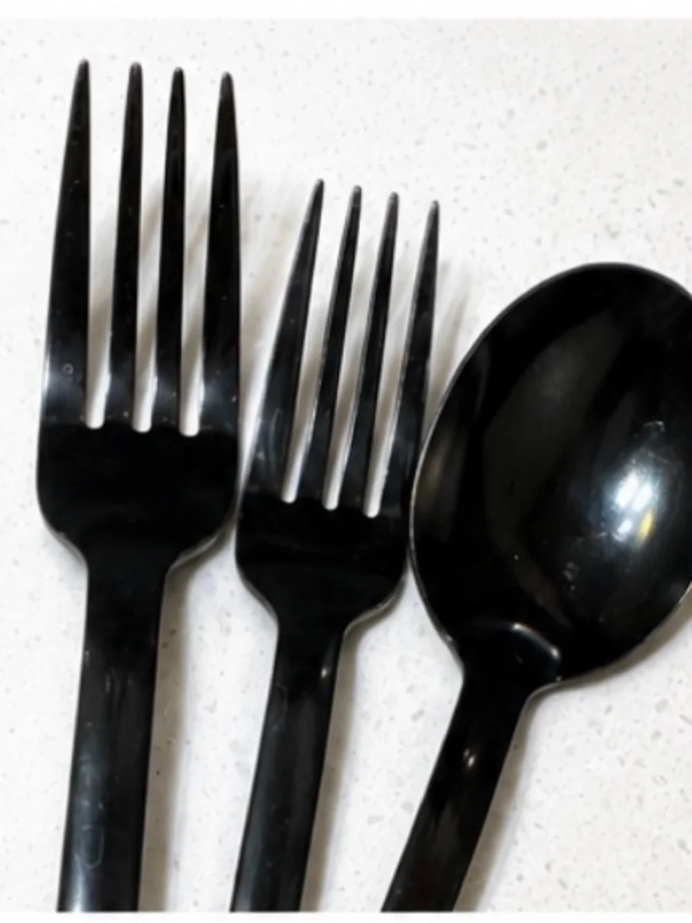 Black Stainless-Style Flatware Set - Modern Home Dining